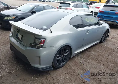2014 Scion Tc 10 Series z USA, uszkodzony, nr VIN JTKJF5C75E3066552